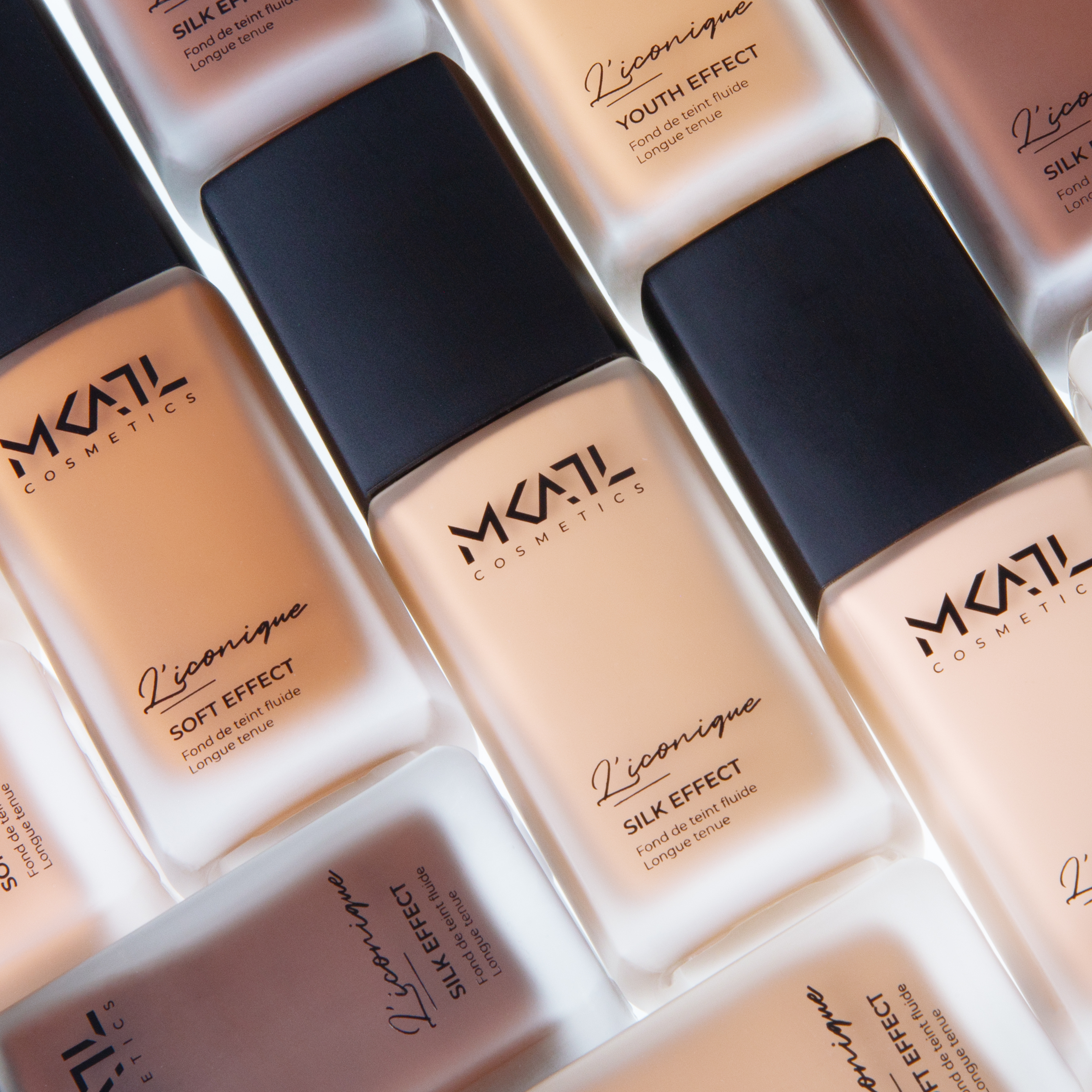 L_ICONIQUE_ALL_FOUNDATIONS%20RETOUCHE_co